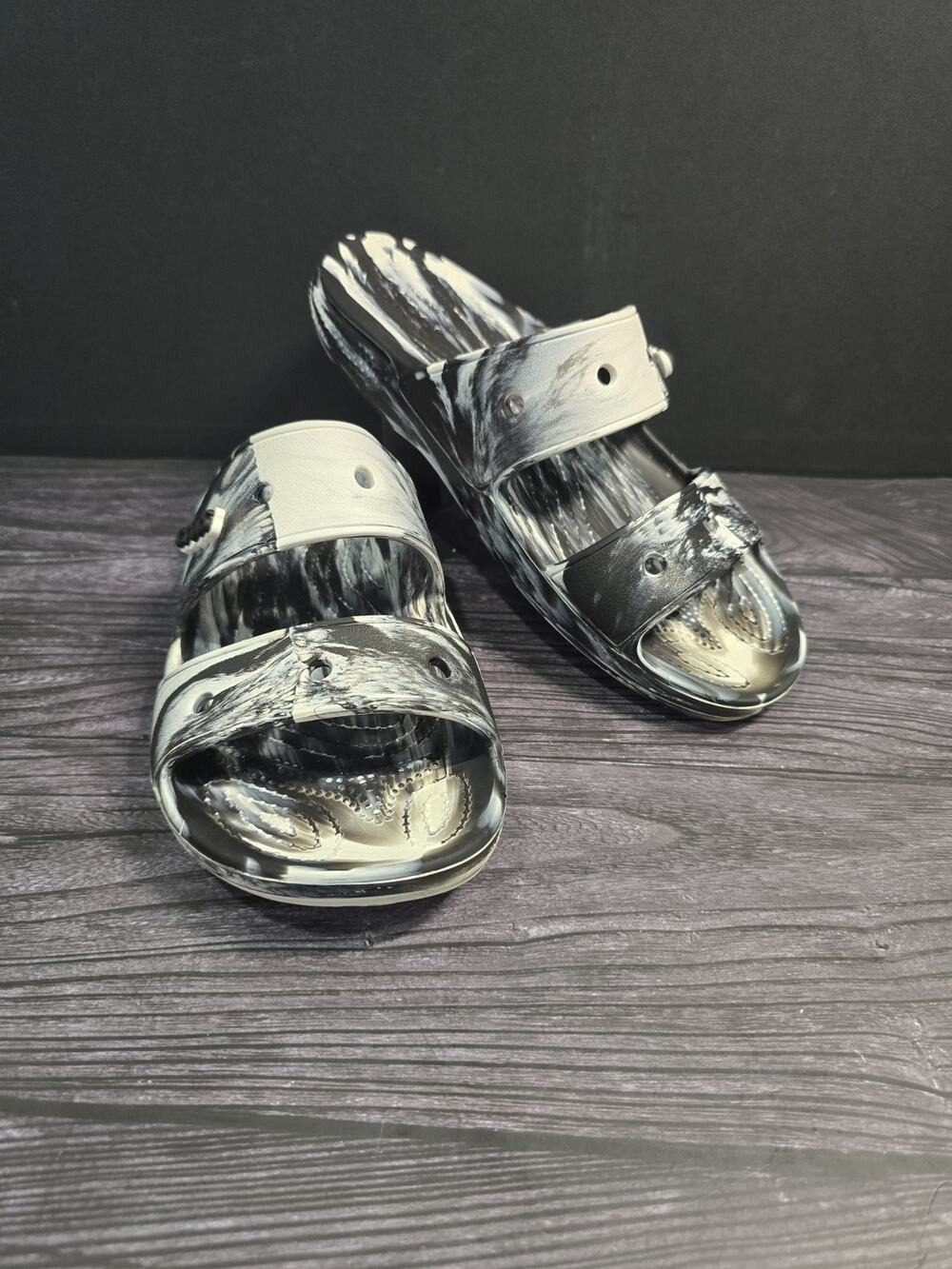 Crocs Classic Marbled Slide White Black 206879-103 Men’s 7 Women’s 9 - EUC